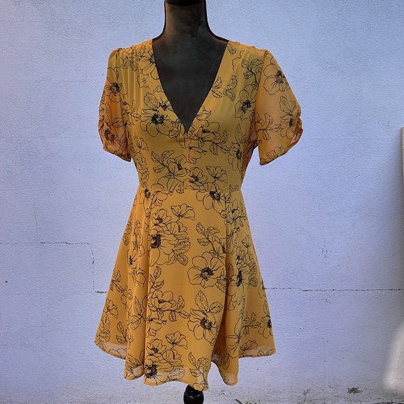 Forever 21 Dresses & Skirts - Summer Dress